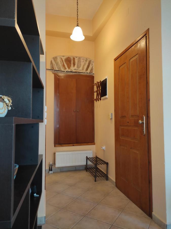 1872 - Agnes, Cozy Stony Apartment With Balcony Ermoupoli Exterior photo